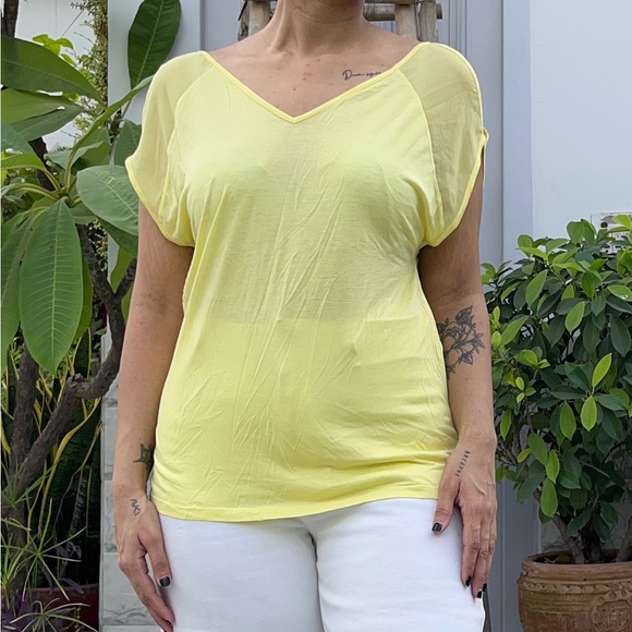 Light Yellow Zara top - Picture 2 of 4